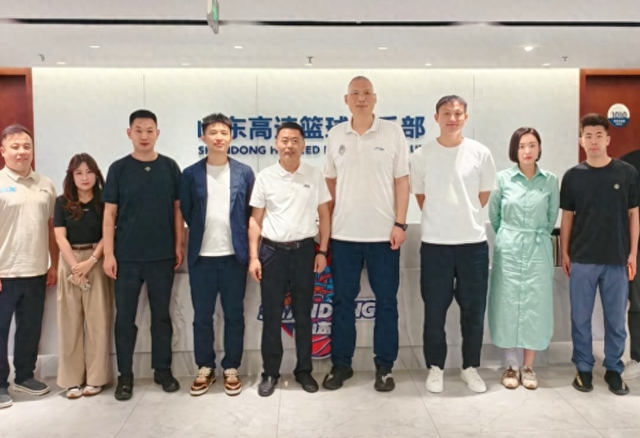 开云注册入口-山东高速联手山东蜜獾，明确主题：防止省内篮球人才流失|山东队|男篮|山东高速男篮|山东男篮|贺希宁_新浪体育_新浪新闻